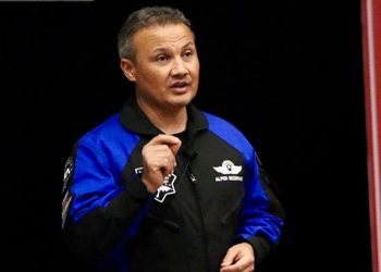 Alper Gezeravcı, Uzay Komutanlığı’na atandı